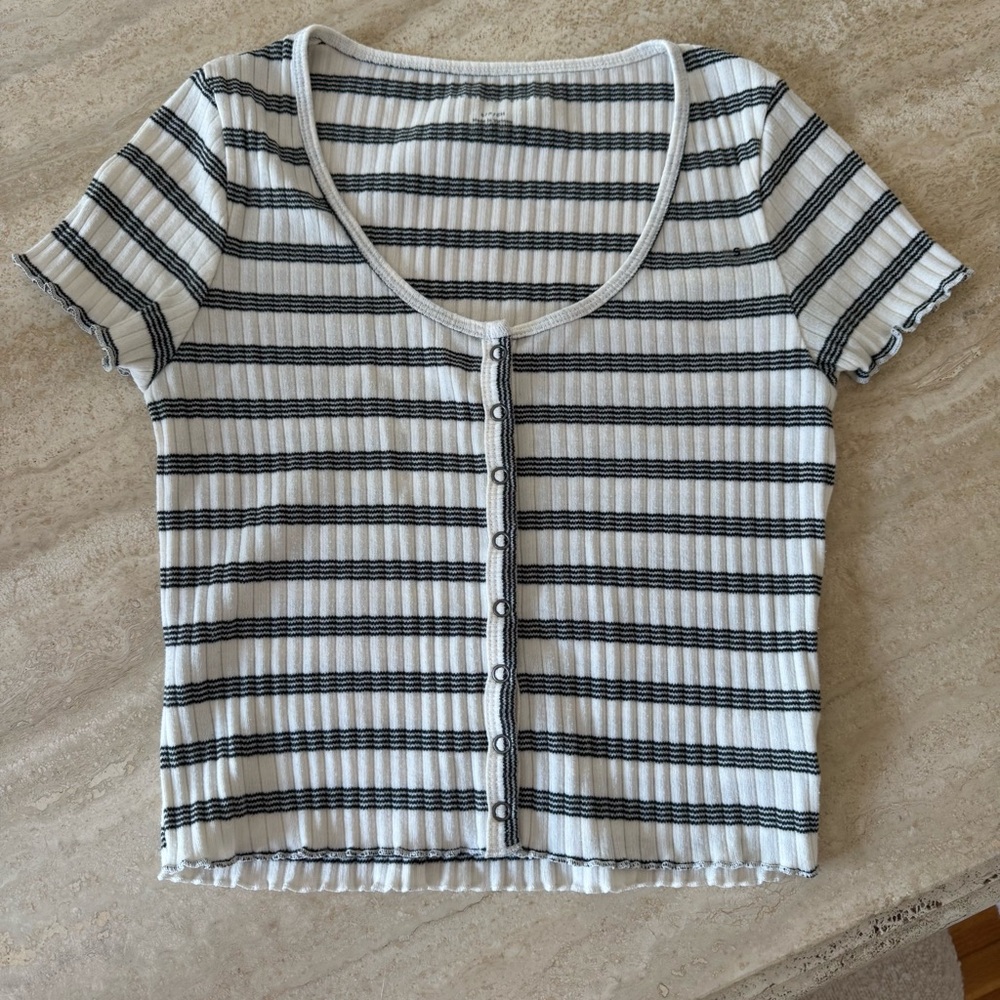 American Eagle Outfitters Black and White Striped Button-Down Top
